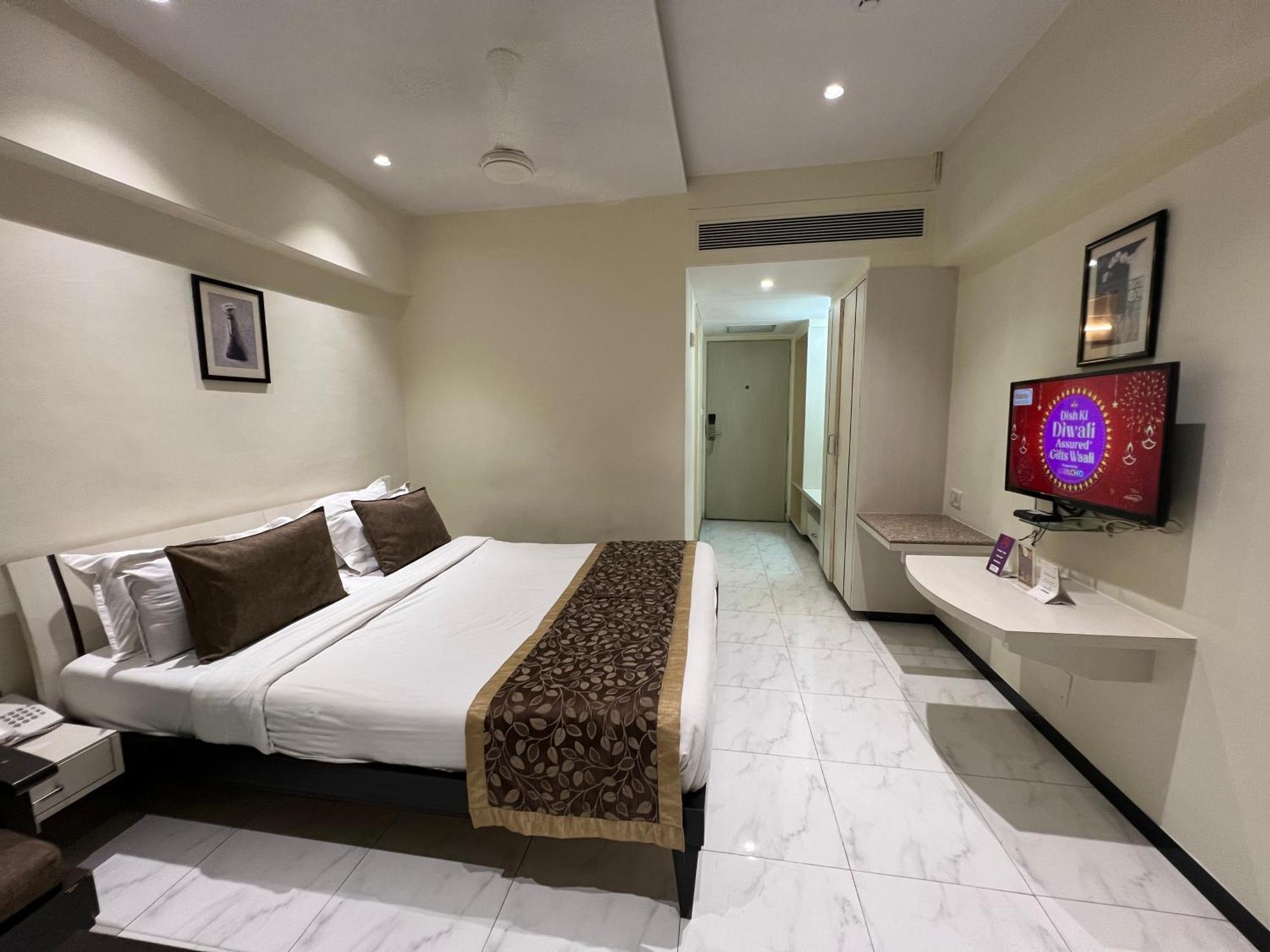Отель Vits Shalimar, Ankleshwar Экстерьер фото