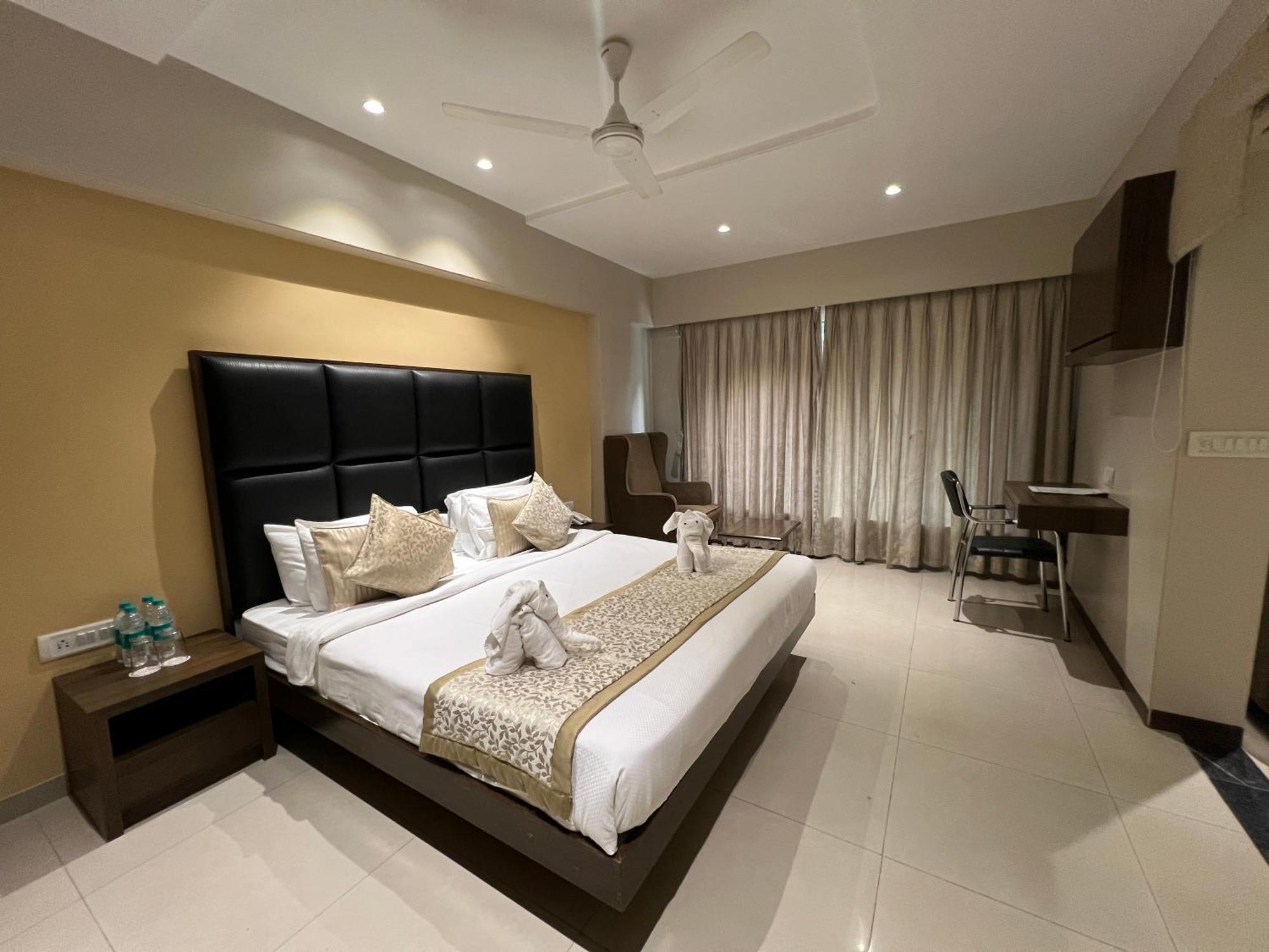 Отель Vits Shalimar, Ankleshwar Экстерьер фото