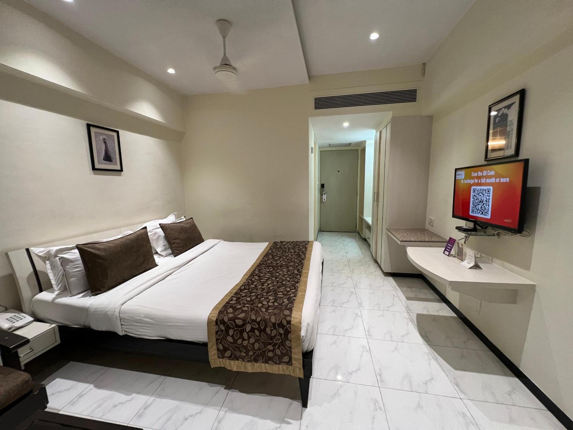 Отель Vits Shalimar, Ankleshwar Экстерьер фото