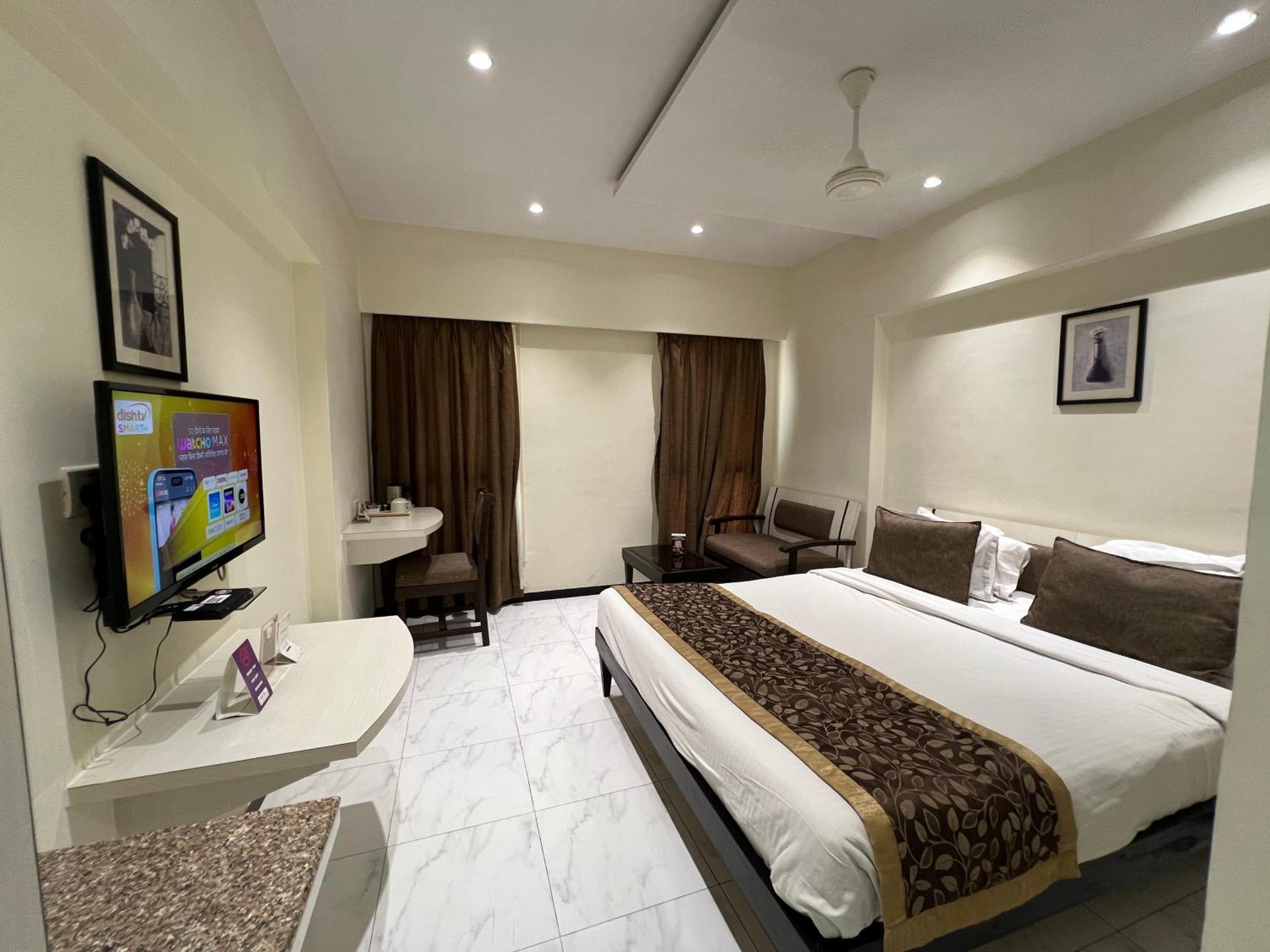 Отель Vits Shalimar, Ankleshwar Экстерьер фото