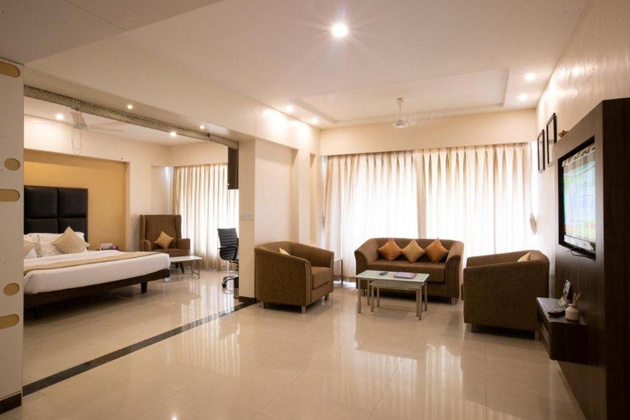 Отель Vits Shalimar, Ankleshwar Экстерьер фото